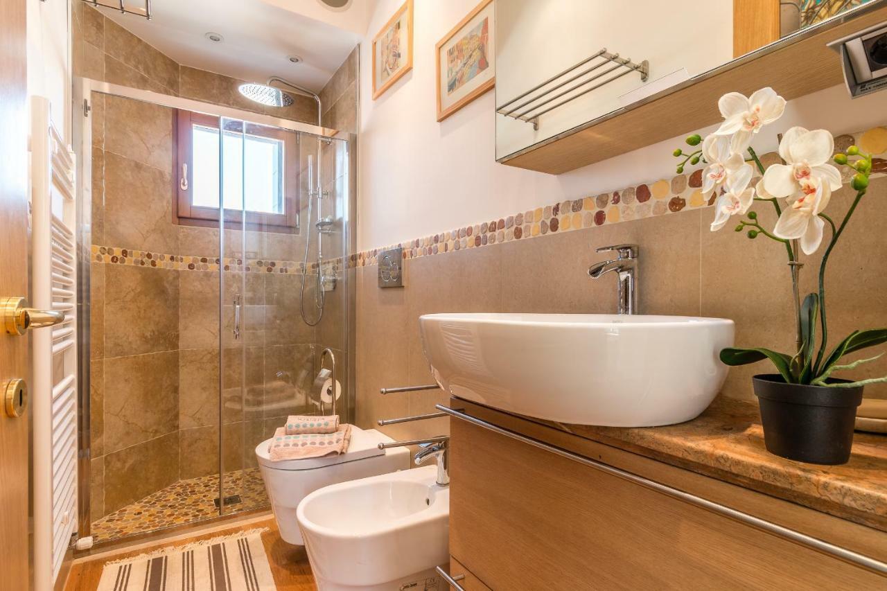 Sunny Nest Canal View In Venice Chic Movida Экстерьер фото