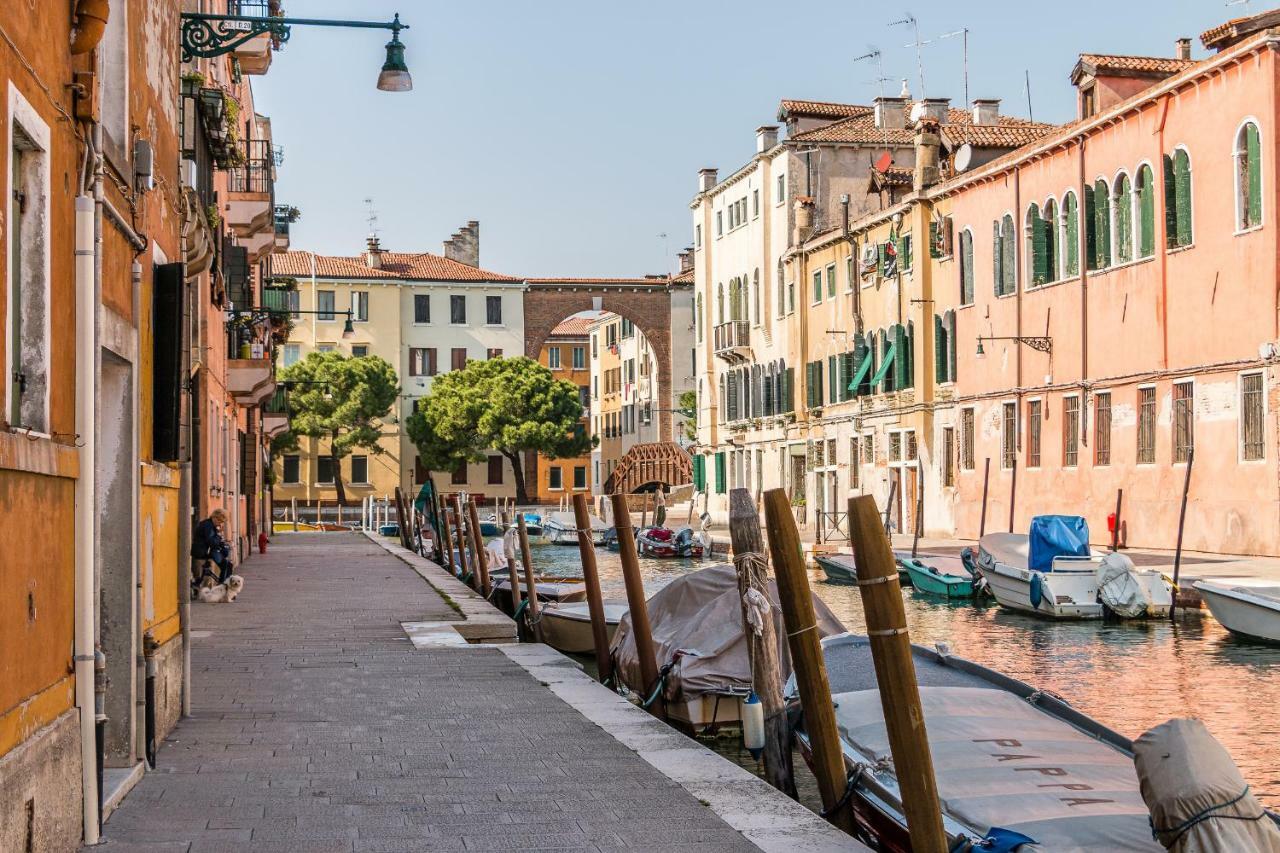 Sunny Nest Canal View In Venice Chic Movida Экстерьер фото